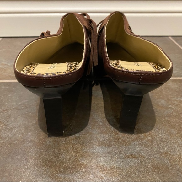 Vintage Bisou Bisou brown leather mules with fringe size 7.5 - Picture 4 of 5